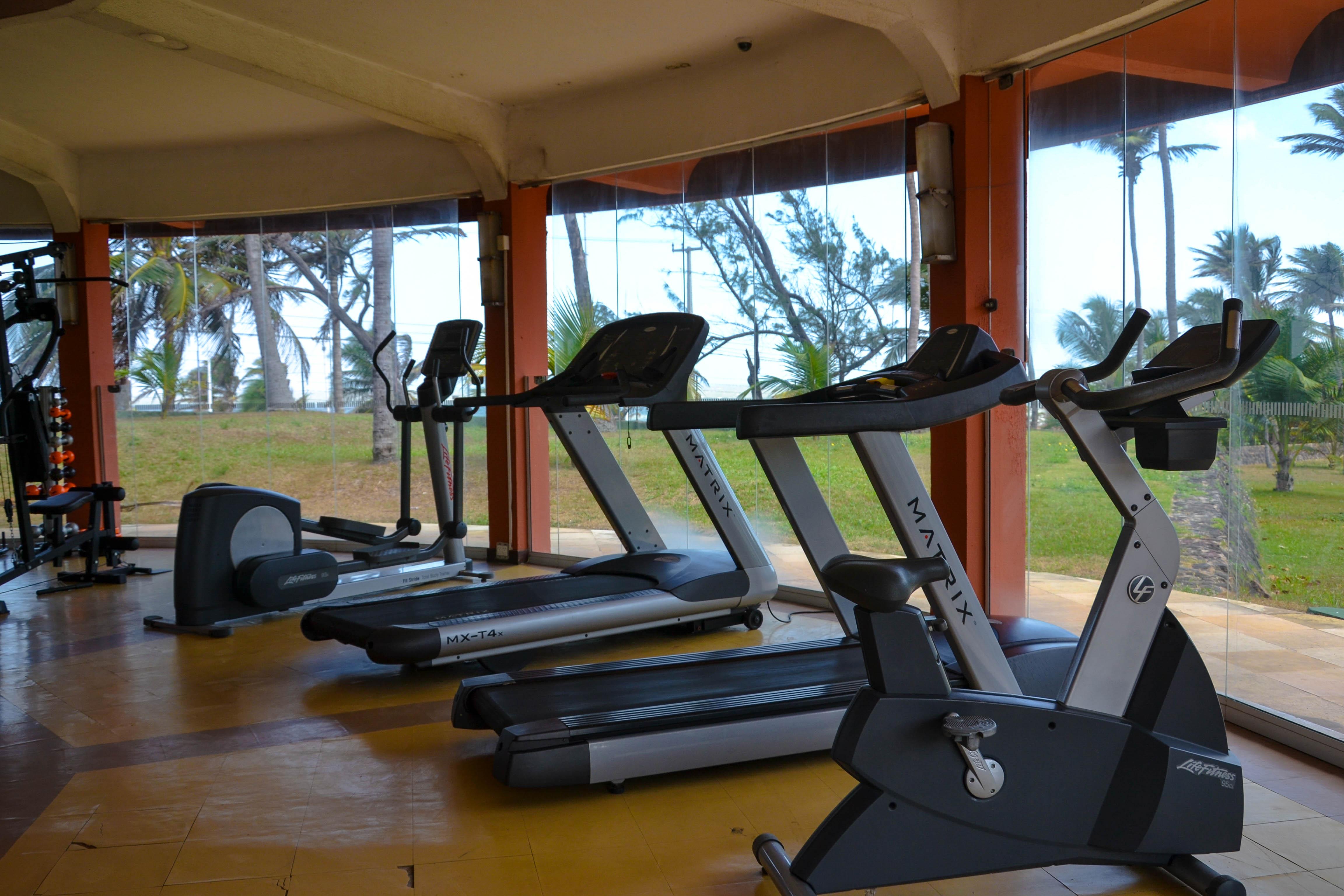 Hotel Blue Tree Towers Sao Luis Exterior foto Treadmills in a gym