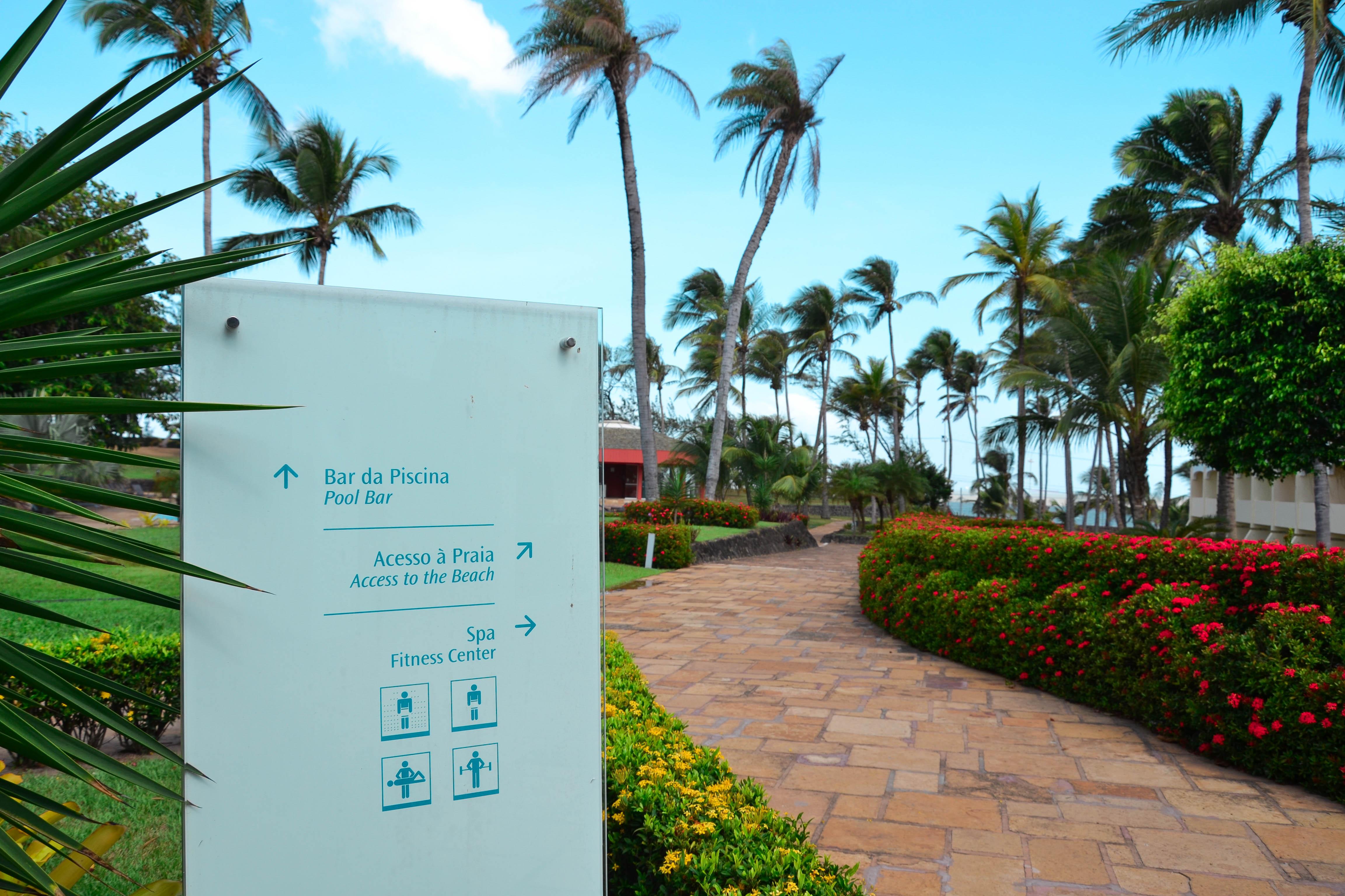 Hotel Blue Tree Towers Sao Luis Exterior foto A directional sign at a resort